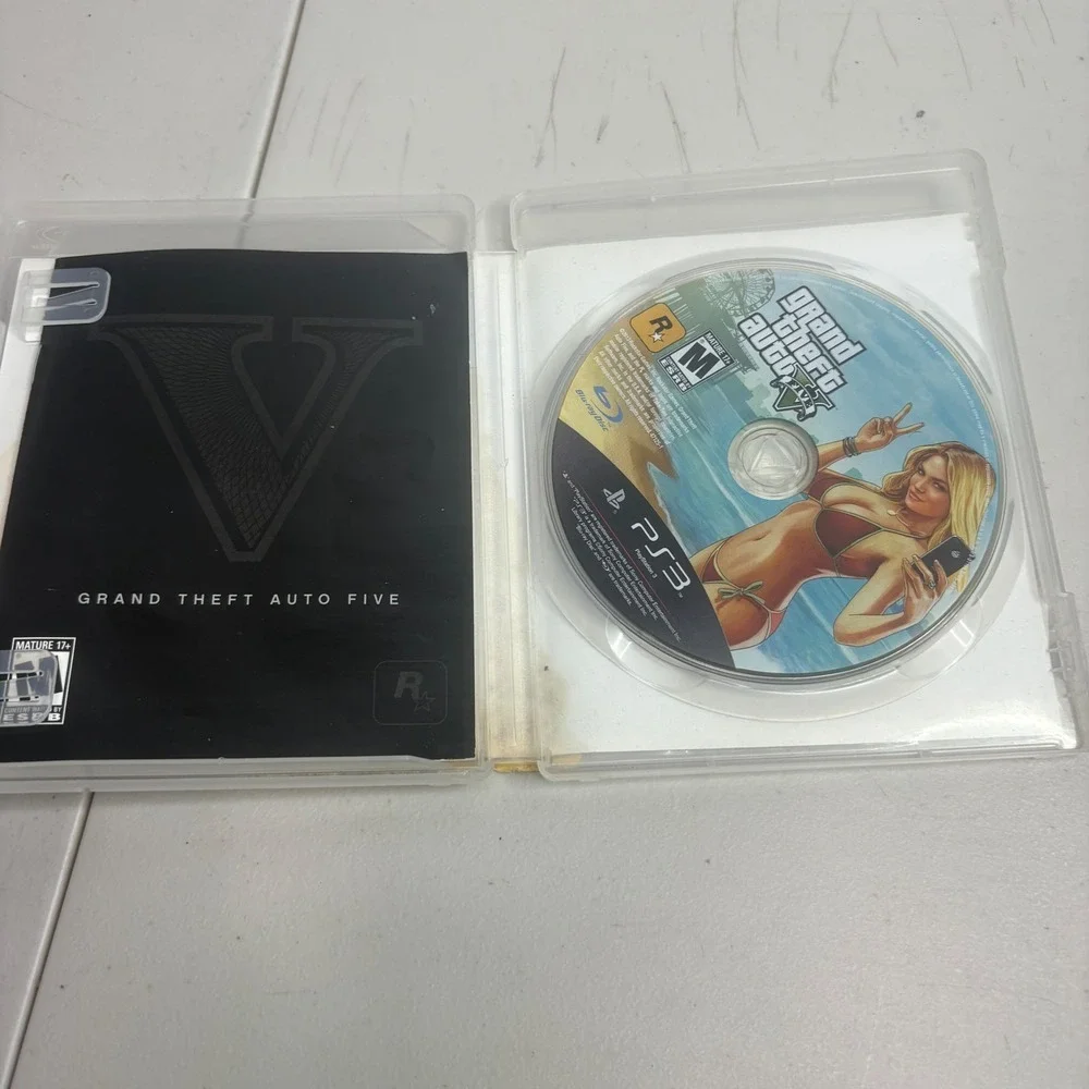 Grand Theft Auto V PS3 PlayStation 3 Complete Game Disc Case Manual